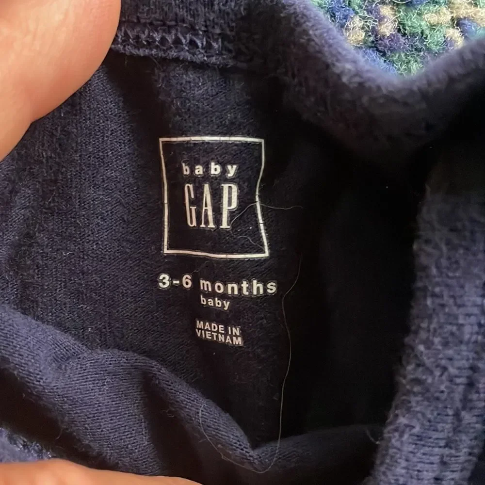 GAP hand me